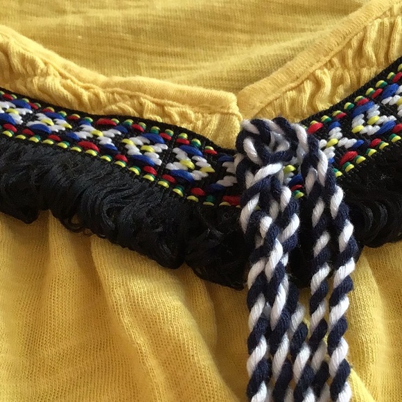 Smock style, embellished swingy cotton tank. Size L - Picture 7 of 7